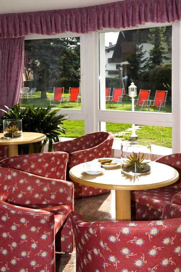 קאסטלרוטו Martina Breakfast Lodge מראה חיצוני תמונה