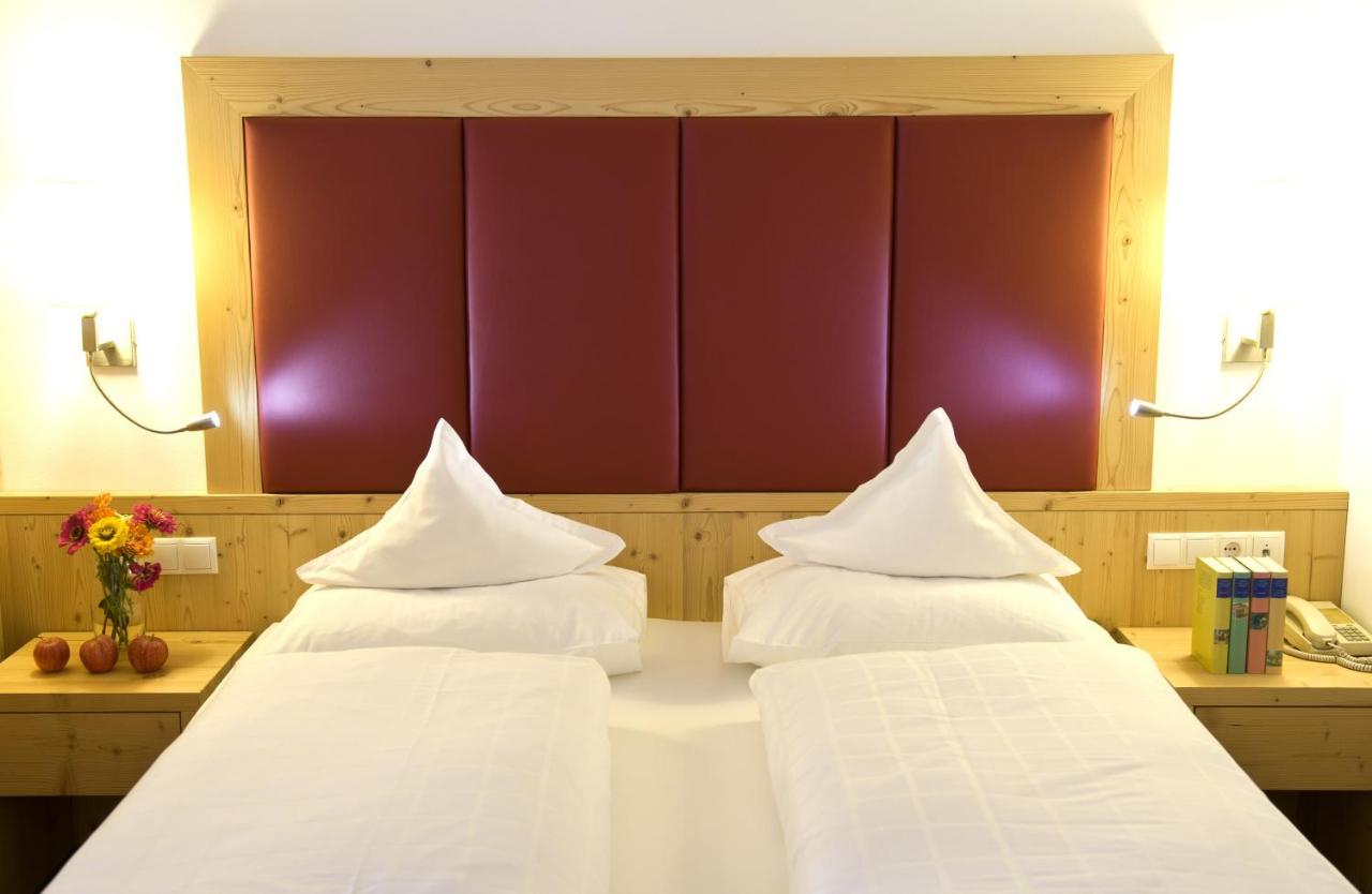 קאסטלרוטו Martina Breakfast Lodge מראה חיצוני תמונה