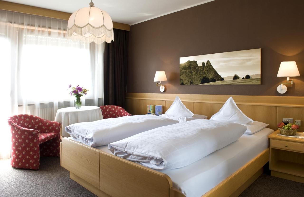 קאסטלרוטו Martina Breakfast Lodge חדר תמונה
