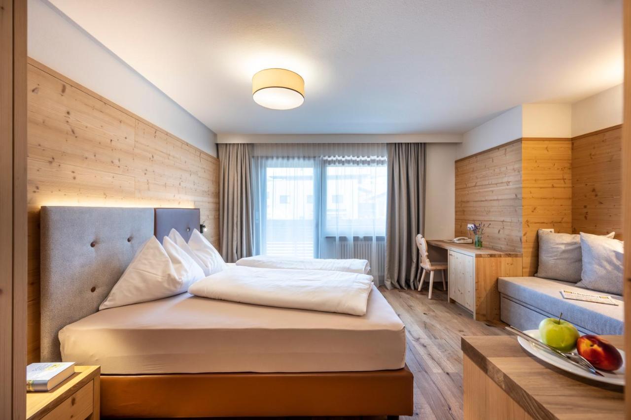 קאסטלרוטו Martina Breakfast Lodge מראה חיצוני תמונה